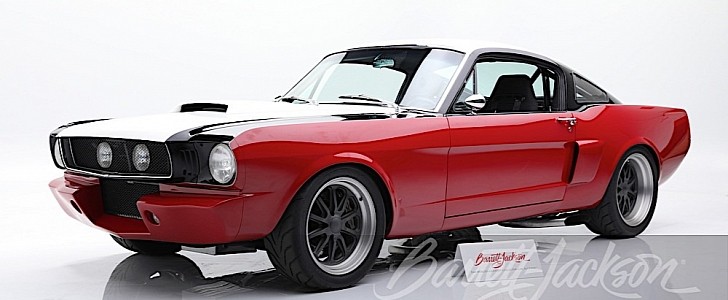 Custom 1965 Ford Mustang