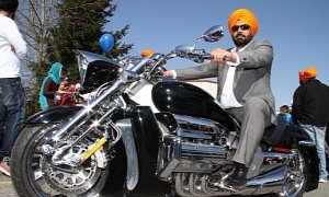 Canadian Province Ontario Requests that Even The Sikh Wear Helmets
