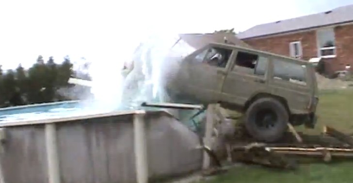 Jeep Cherokee pool crash