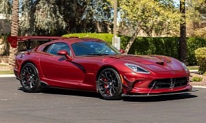 Candy Apple Red 2017 Viper ACR Is Barely Driven, Wears Extreme Aero Package