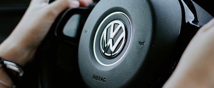 VW steering wheel 