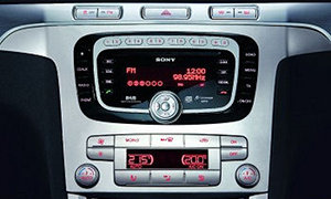 Car Radio's Digital Pathway Smoothed