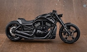 Carbon-Clad Harley-Davidson No. 1 Is All Sorts of Custom Black