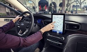 CarPlay App Tells Ford Owners They’re Driving Faster Than They Think