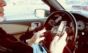 Cellphone Using Prohibitions While Driving Are Ineffective, Study Says