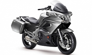 CFMOTO 650TR, the Nice-Looking Chinese Tourer