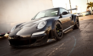 Champion Motorsport: Porsche 911 RSR Becomes Street-Legal