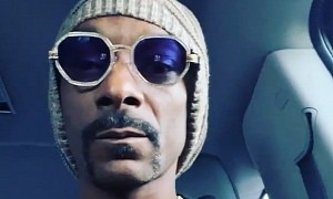 Check Out What’s Like to Ride in a Cadillac Escalade with Snoop Dog