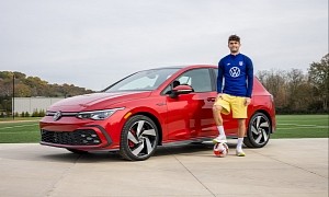 Chelsea FC Star Christian Pulisic Signs as Volkswagen of America Brand Ambassador
