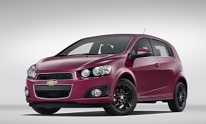 Chevrolet Aims For “Individualist” Drivers with 2014 Sonic Limited Edition Colors