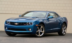 Chevrolet Camaro Outsells Ford Mustang