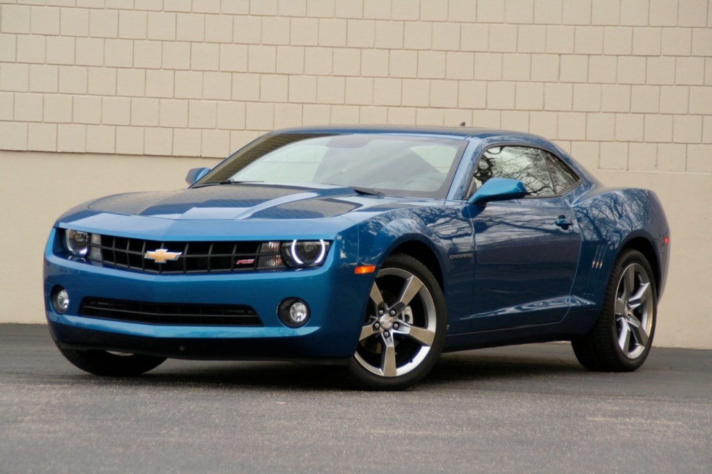 Chevrolet Camaro Outsells Ford Mustang - autoevolution