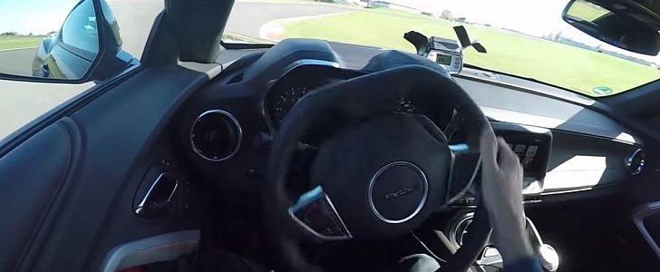 Chevrolet Camaro SS lapping Magny Cours