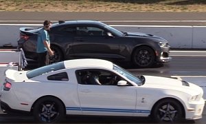 Chevrolet Camaro ZL1 Drag Races Ford Mustang Shelby GT500, America Wins