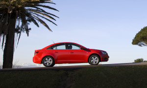 Chevrolet Cruze Gets Five-Star Safety Rating...