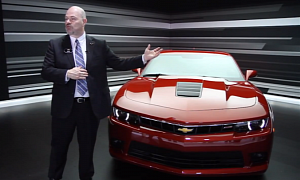 Chevrolet Manager Gives Walkaround of New Camaro SS