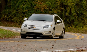 Chevrolet Offers Free Volt Test Drives