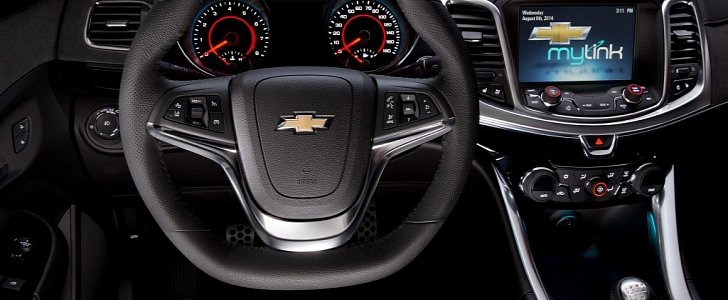 Chevrolet SS steering wheel and interior