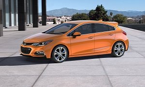 Chevrolet Unveils the MY 2017 Cruze Hatchback. Sales Start This Fall