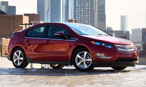 Chevrolet Volt Made of Oil-Soaked Material from Gulf of Mexico