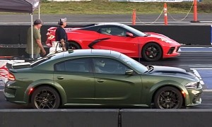 Chevy Corvettes Drag Mopars - These Sports vs Muscle Car Brawls Were Twitchy