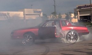 Chevy Monte Carlo Donk on 26-Inch Forgiato Wheels Does a Burnout