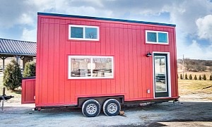 Chicamacomico Is an Adorable Tiny Home That Packs Everything in a 20-Foot Package