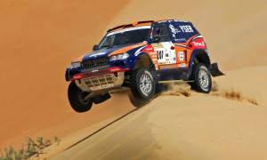 Chicherit Wins First Stage in 2010 Dakar