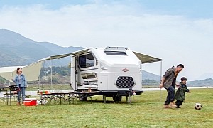 China Makes a Move on Your Wallet With an "Amphibious" Off-Road Camper for Ultra Low Bucks