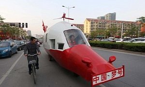Chinese Craftsman Builds Weird Helicopter Car: It Doesn’t Fly