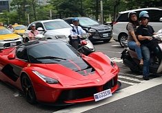 Chinese LaFerrari Shows Its Dark Side with Black Details over Rosso Corsa Paint
