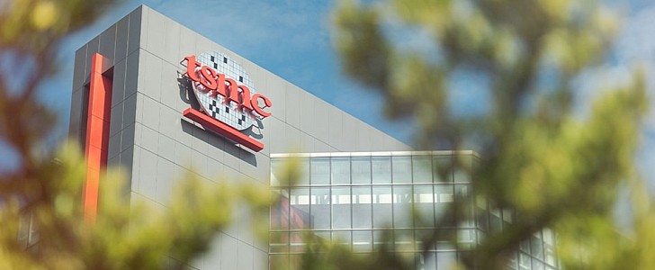 TSMC says it wants to build more chips even than before the crisis