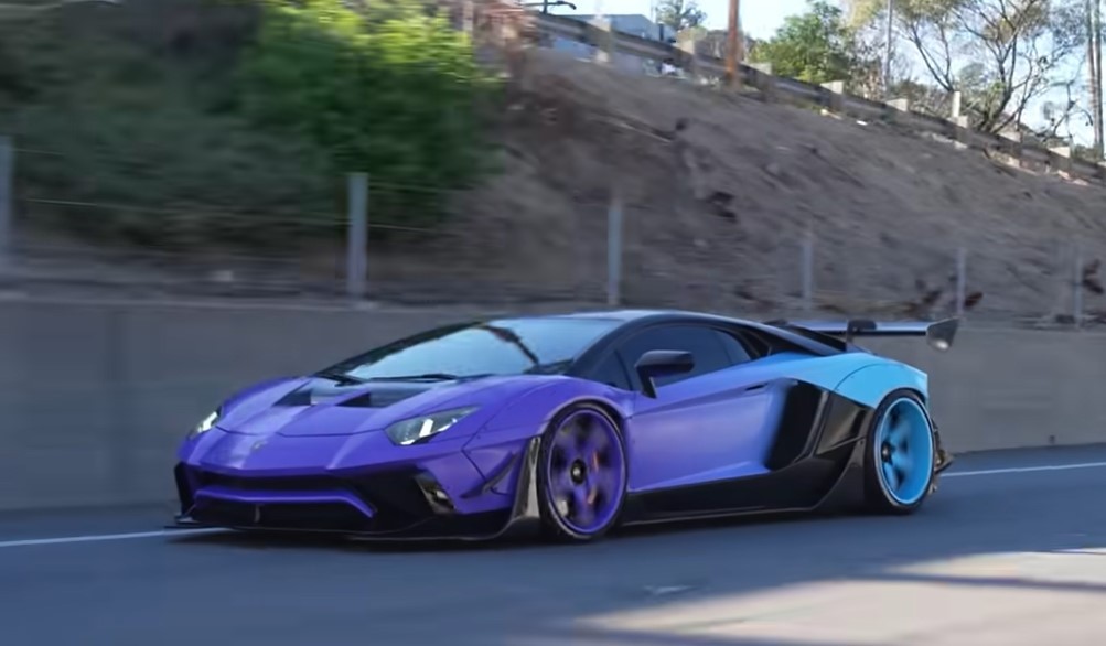Chris Brown's Lamborghini Aventador SV Looks Out of This World -  autoevolution
