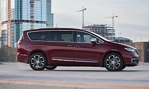 Chrysler Minivan's 40th Anniversary Celebrated With 2024 Pacifica Start of Production