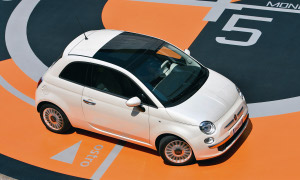 Chrysler Officials Drive Fiat 500 to New York Auto Show