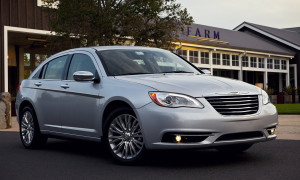 Chrysler to Sell Natural Gas-Powered Cars in the US by 2017