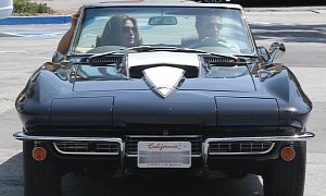Cindy Crawford Cruises in Original Corvette Stingray Convertible