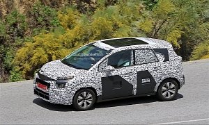 Citroen Testing 2017 C3 Picasso, It Is Still Funky-Looking