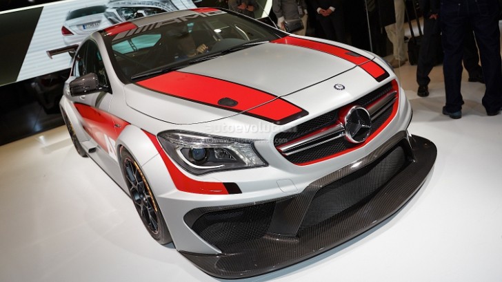 Mercedes-Benz CLA 45 AMG Racing Concept