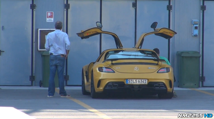 Jeremy Clarkson with the Mercedes-Benz SLS AMG Black Series