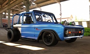 Classic Ford Bronco Converts to a Race Truck Life, Doesn't Look Happy About It