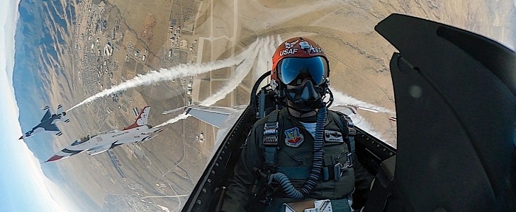 Thunderbirds commander cockpit view
