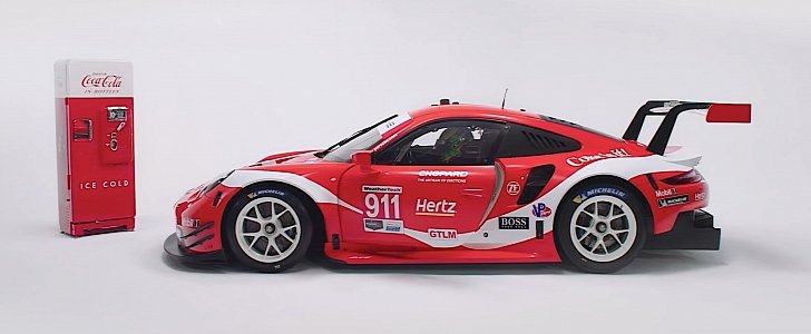 Porsche 911 RSR in Coca Cola colors