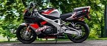 Collectible 1993 Honda CBR900RR With Low Mileage Comes Close to Outright Perfection