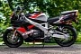Collectible 1993 Honda CBR900RR With Low Mileage Comes Close to Outright Perfection