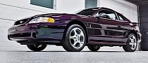 Color Shifting 1996 Ford Mustang SVT Cobra Was Hidden for Decades, Shows 7 Miles