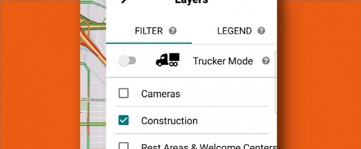 The app comes with several layers, including Waze reports