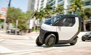 Compact Nimbus One Three-Wheeled EV Can Fit Into Any Parking Space, Has Airbag and A/C