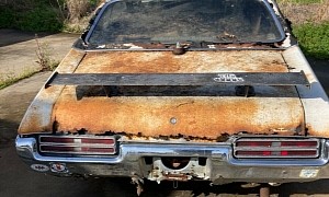 Complete 1969 Pontiac GTO Flexes Intact Engine, Not by Any Means Good News