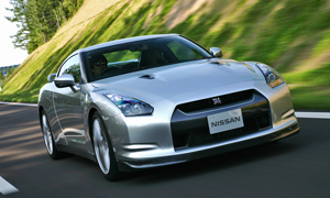 Confirmed: 2009 Nissan GT-R Reaches 60 mph in 3.3s